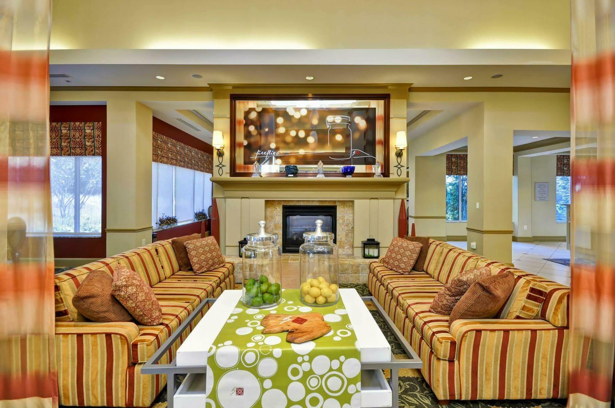 Hilton Garden Inn Blacksburg University Exterior photo