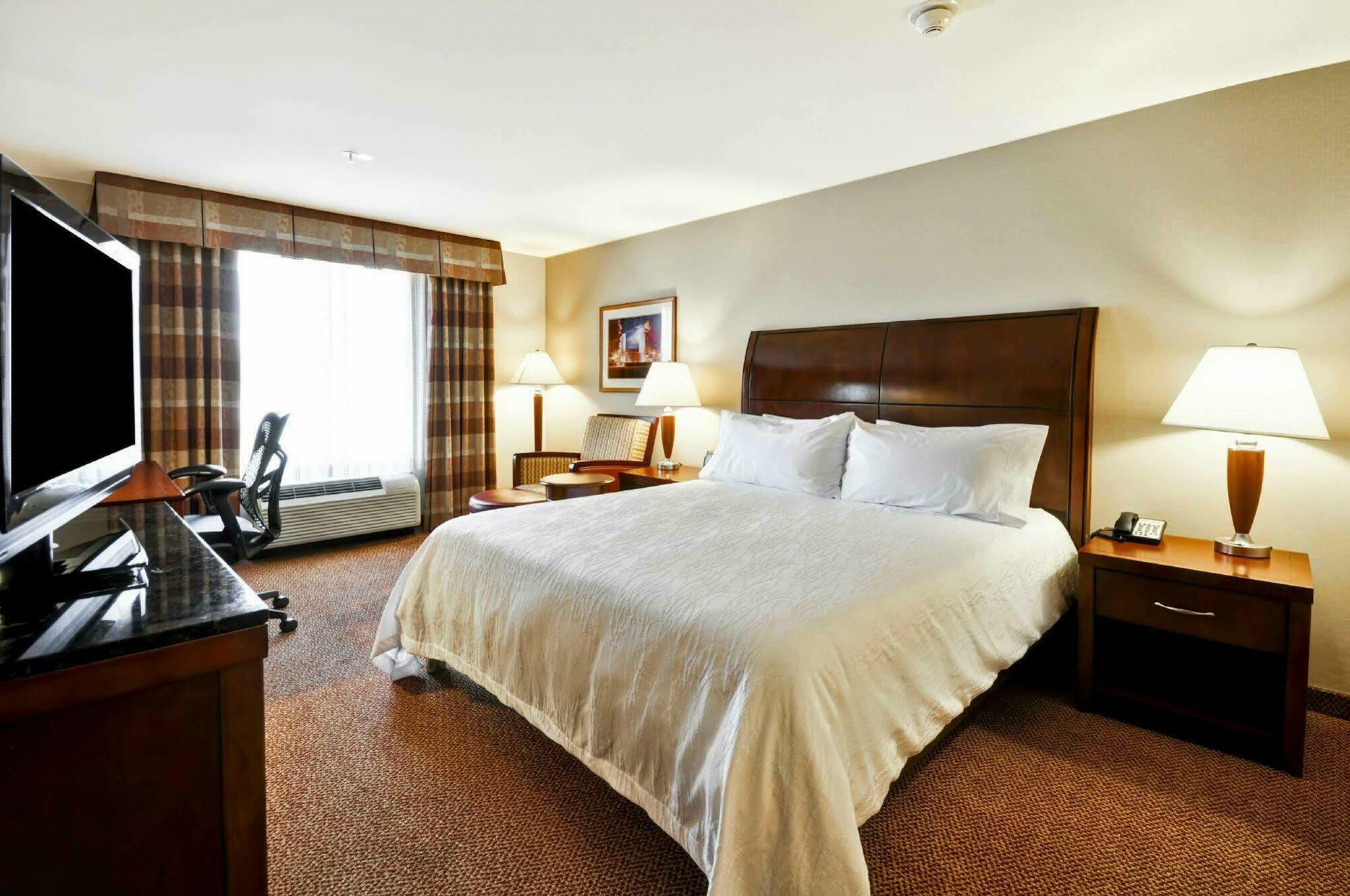 Hilton Garden Inn Blacksburg University Exterior photo