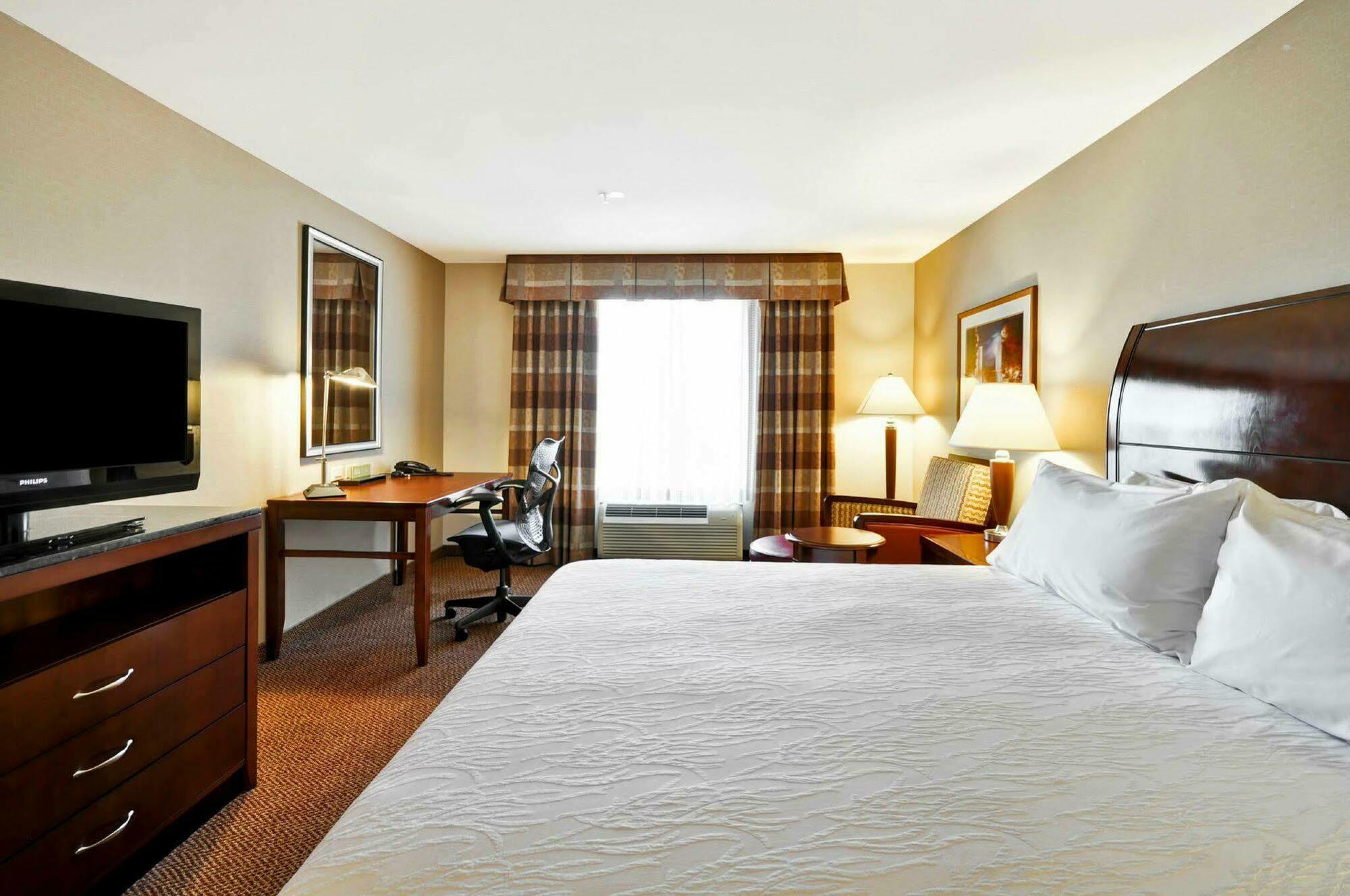 Hilton Garden Inn Blacksburg University Exterior photo